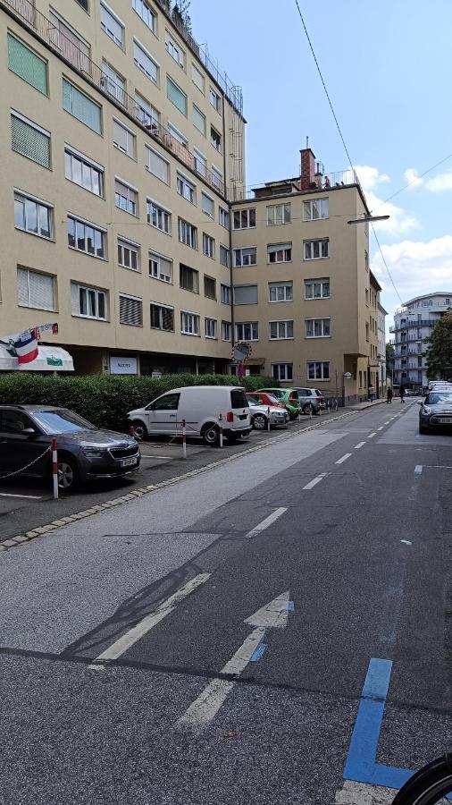 Moderne Und Schoene Wohnung Graz Buitenkant foto